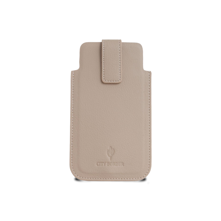 Eine beige Handyhülle von City Border, die Bastei, für umfassenden Schutz des Smartphones. Handyhülle Universal.